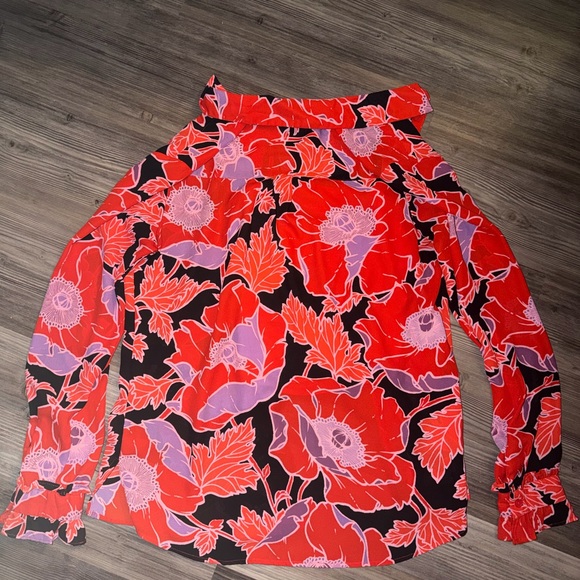 Floral Button Up Shirt - Picture 4 of 5